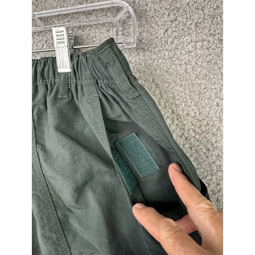 Cabela's World Wide Sportsman Men's DuPont Supplex Nylon Fishing Shorts L Green
